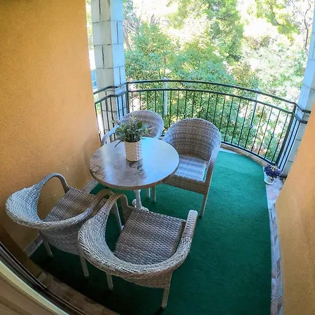 Apartment Queen 2 Trebinje Exterior photo